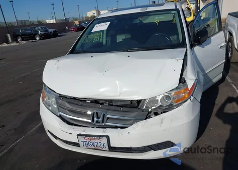 2013 Honda Odyssey Ex-L z USA, uszkodzony, nr VIN 5FNRL5H62DB055562